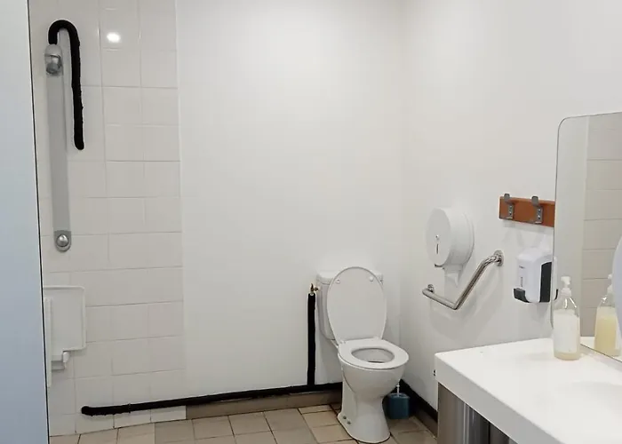 Úszó hotel Bateau-gite Sur Le Halage De La Mayenne L'Huisserie